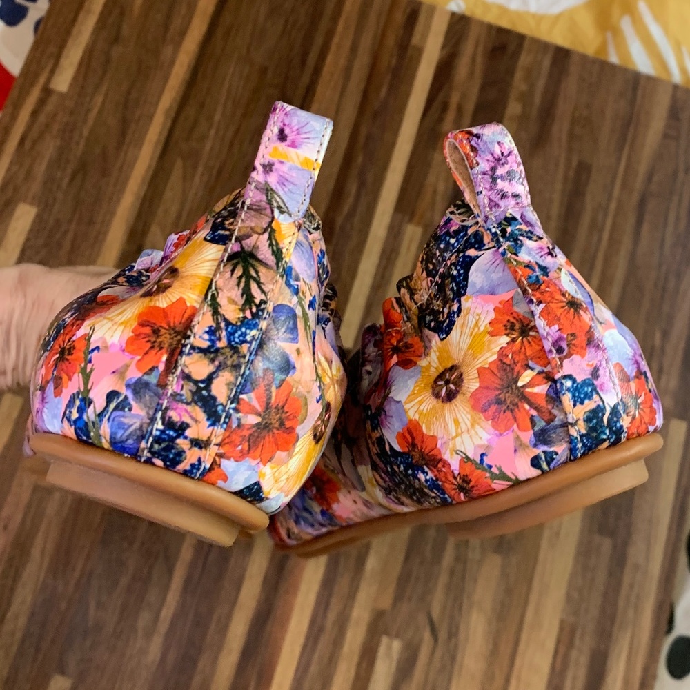 Fitflop Allegro Flowercrush Ballet Flats - Picture 7 of 11